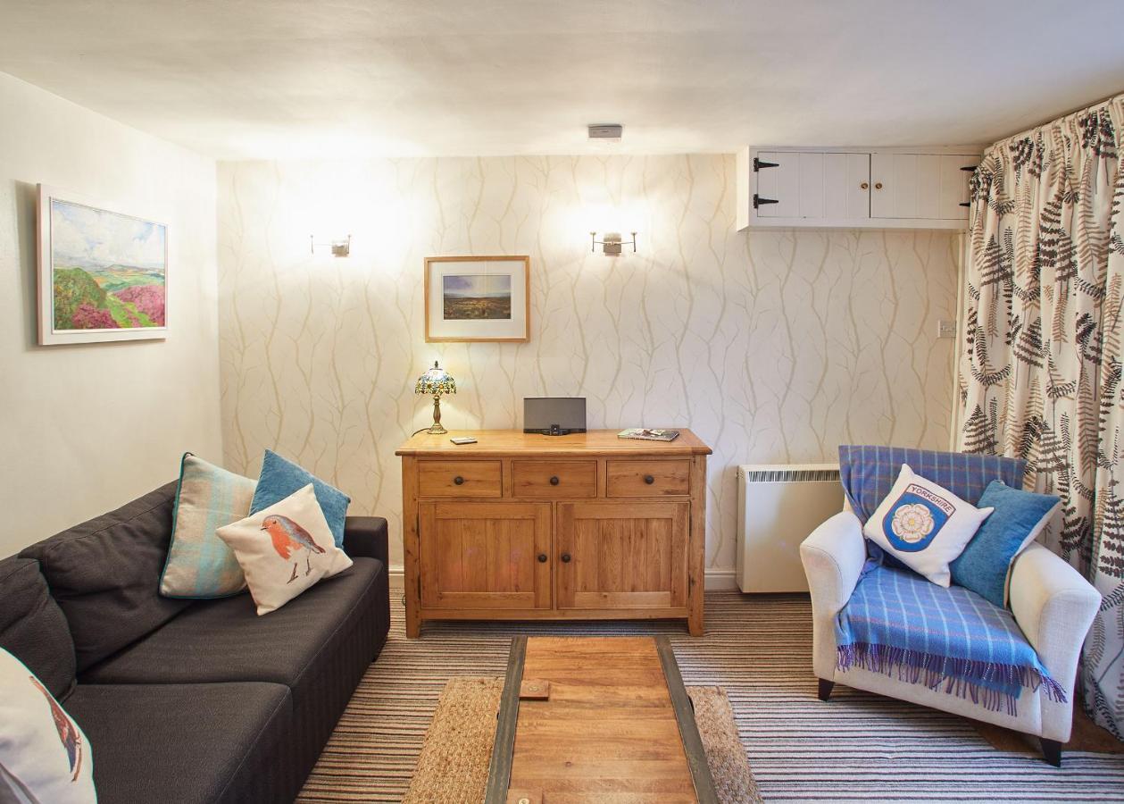 Host&Stay - Rosella Cottage, Pickering Exteriör bild